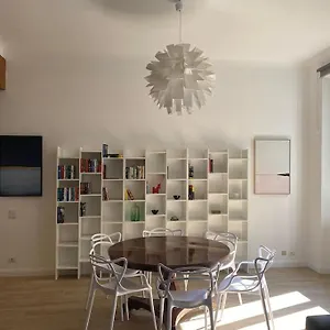  Apartment Trastevere Design Italy